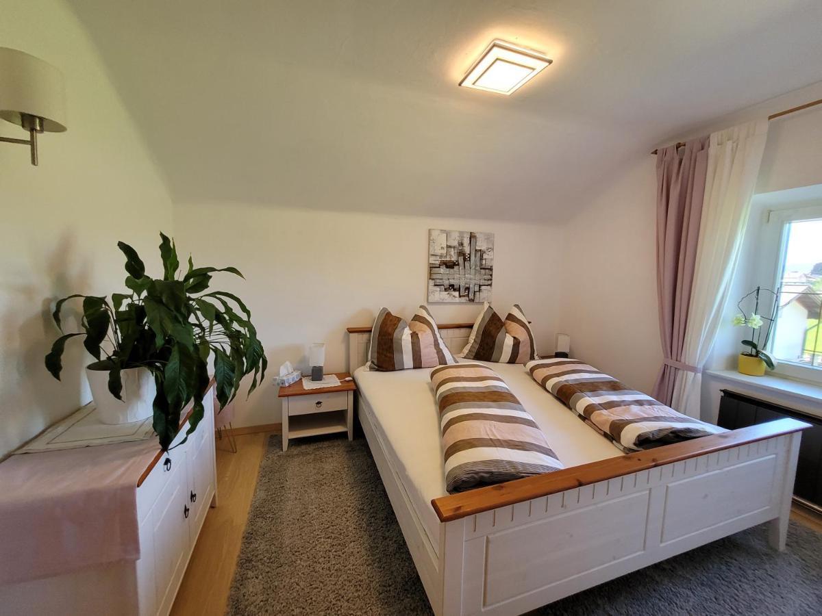 Ferienwohnung Anna Grodig Bagian luar foto
